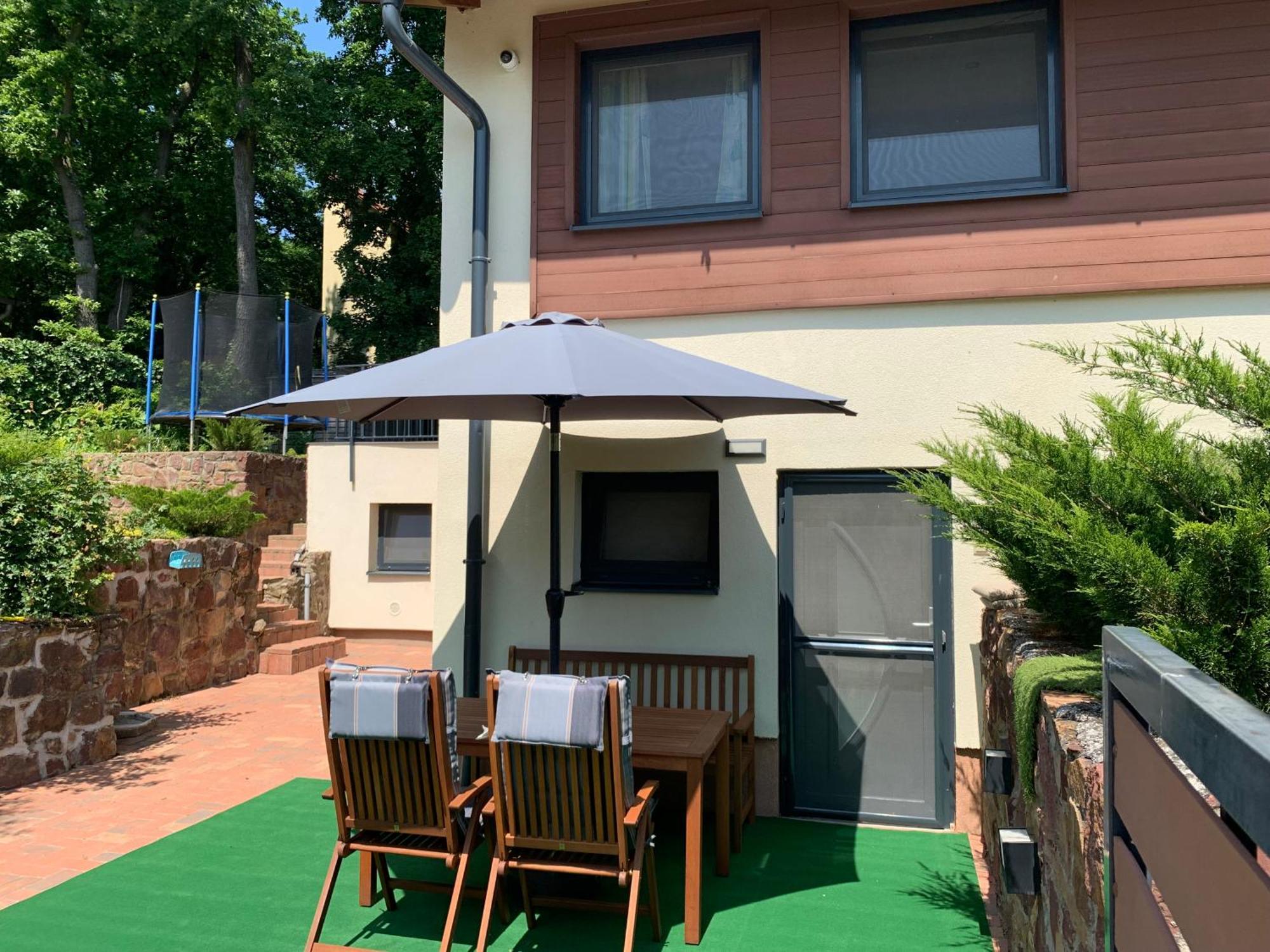 Balaton Wellness Tom Cat Nyaralo 1 Wellness Es 1 Gyermekbarat Apartmannal Kovagoors Ngoại thất bức ảnh